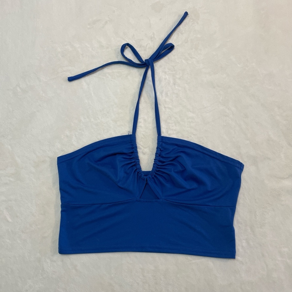 SHEIN Blue Halter Crop Top